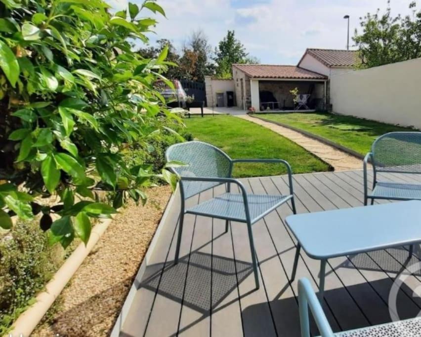 Gite La Bulle Avec Jardin A 15 Min Des Plages Saint-Benoist-sur-Mer Exteriör bild